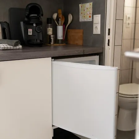 Apartamento Interior - 5 Min Zum Bhf, Ruhig, Modern, Urban - Zentral, Veranda & Parkplatz, Kassel