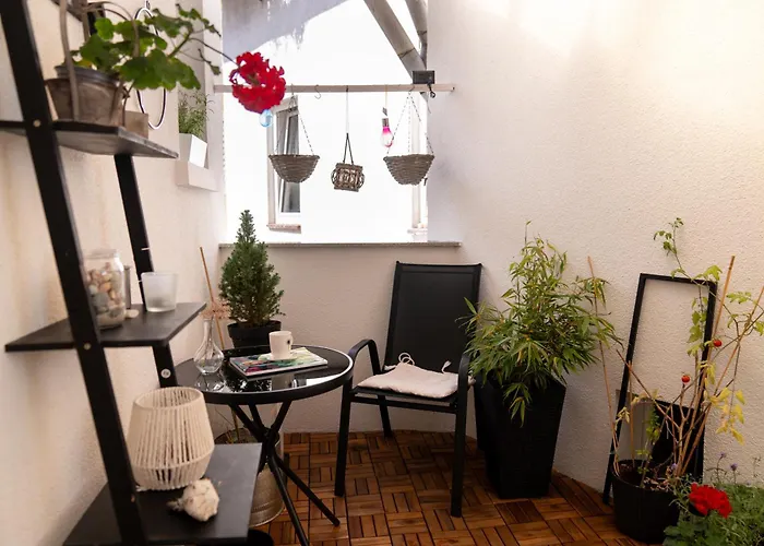 Appartement Interior - 5 Min Zum Bhf, Ruhig, Modern, Urban - Zentral, Veranda & Parkplatz, Kassel