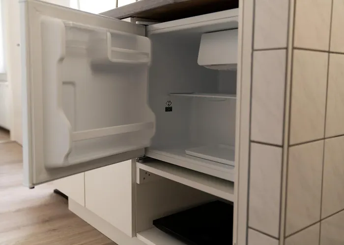 Interior - 5 Min Zum Bhf, Ruhig, Modern, Urban - Zentral, Veranda & Parkplatz, Kassel