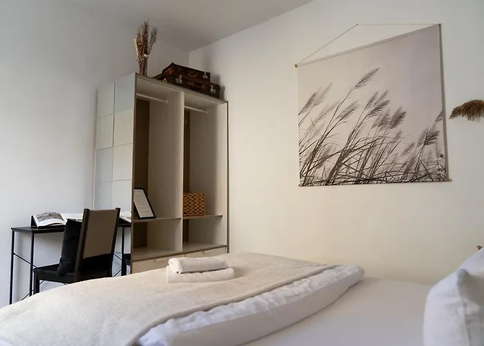 Interior - 5 Min Zum Bhf, Ruhig, Modern, Urban - Zentral, Veranda & Parkplatz,