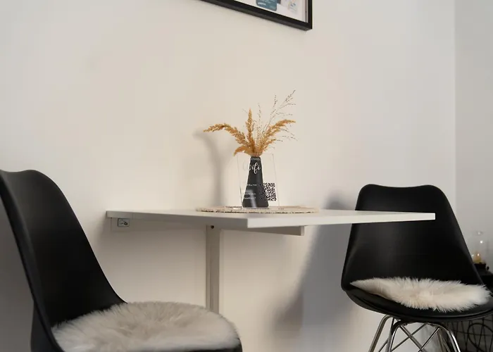 Interior - 5 Min Zum Bhf, Ruhig, Modern, Urban - Zentral, Veranda & Parkplatz, Appartement *