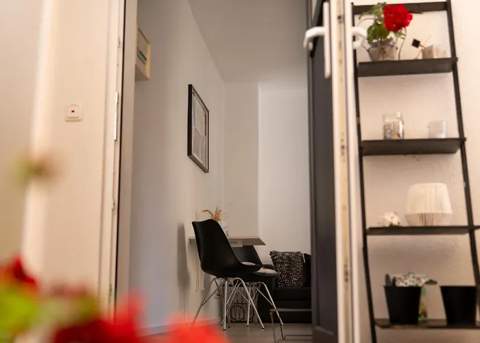 Interior - 5 Min Zum Bhf, Ruhig, Modern, Urban - Zentral, Veranda & Parkplatz, * Kassel