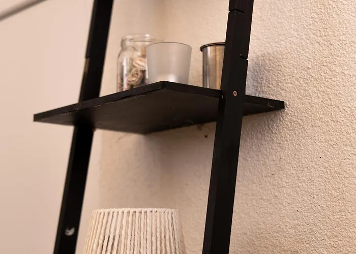 Interior - Ice-bhf, Ruhig, Modern, Urban, Zentral, Veranda & Parkplatz, * Kassel