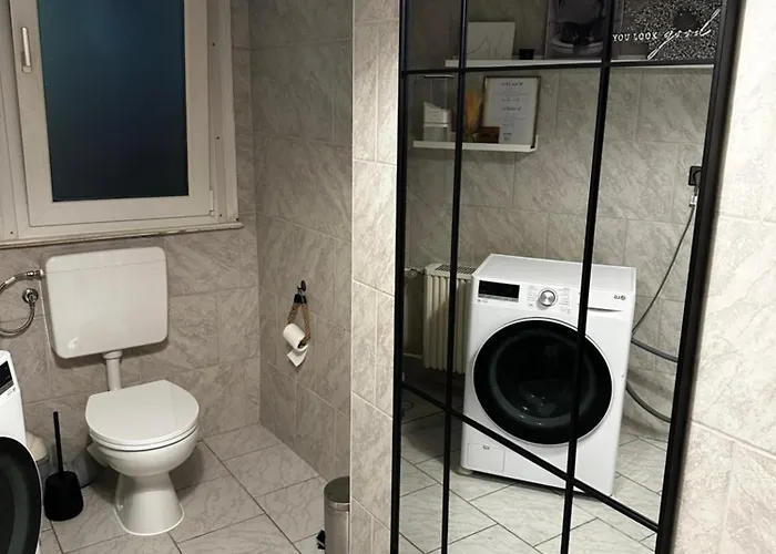 Interior - 5 Min Zum Bhf, Ruhig, Modern, Urban - Zentral, Veranda & Parkplatz, Appartement